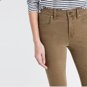 Madewell Safari Khaki 9" high-rise skinny jeans